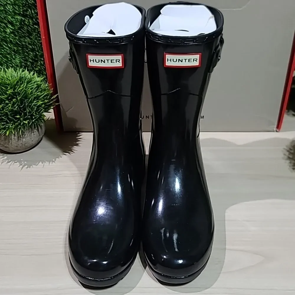 Hunter Refined Short Gloss Boots Black - US Women's 8 NEW